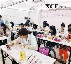 XCF炫彩坊美容培训学校 一对一辅导教学